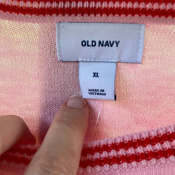 Old Navy Women's Classic Crew Neck Pink Love Sweater Size XL. NEW - Picture 6 of 7